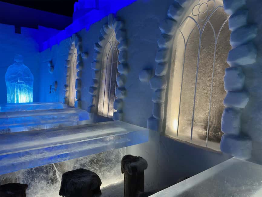 Entrance ticket to SnowExperience and Gemstone Exhibition - Why the ice structures matter