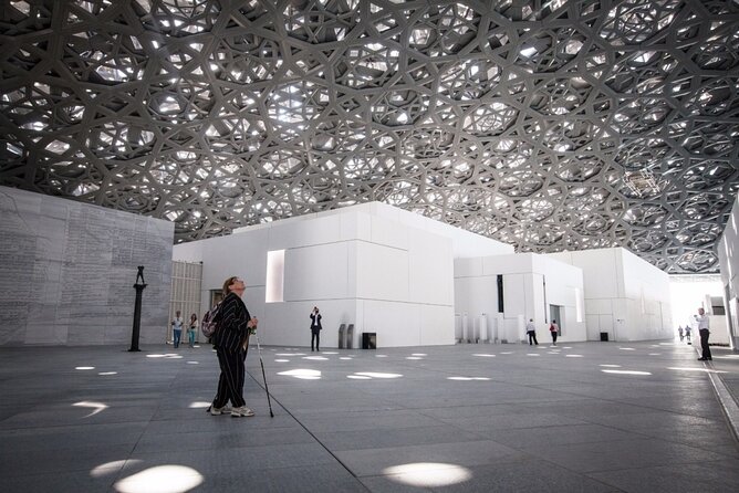 Entrance Ticket to the Louvre Museum in Abu Dhabi - Food and breaks during a two-to-three-hour visit