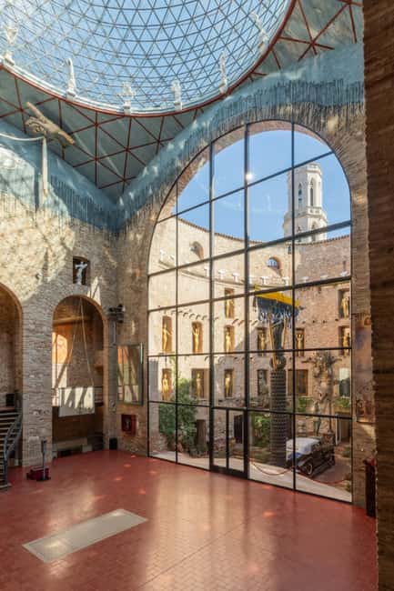 Figueres: Dalí Theatre-Museum Guided Tour with Tickets - Is one hour enough?