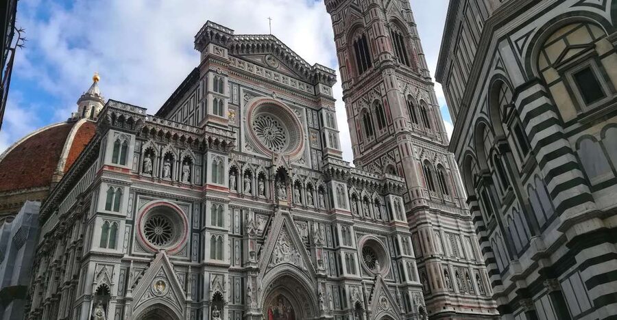 Florence: Accademia Gallery & Duomo Guided Tour - Meeting the group at the Accademia