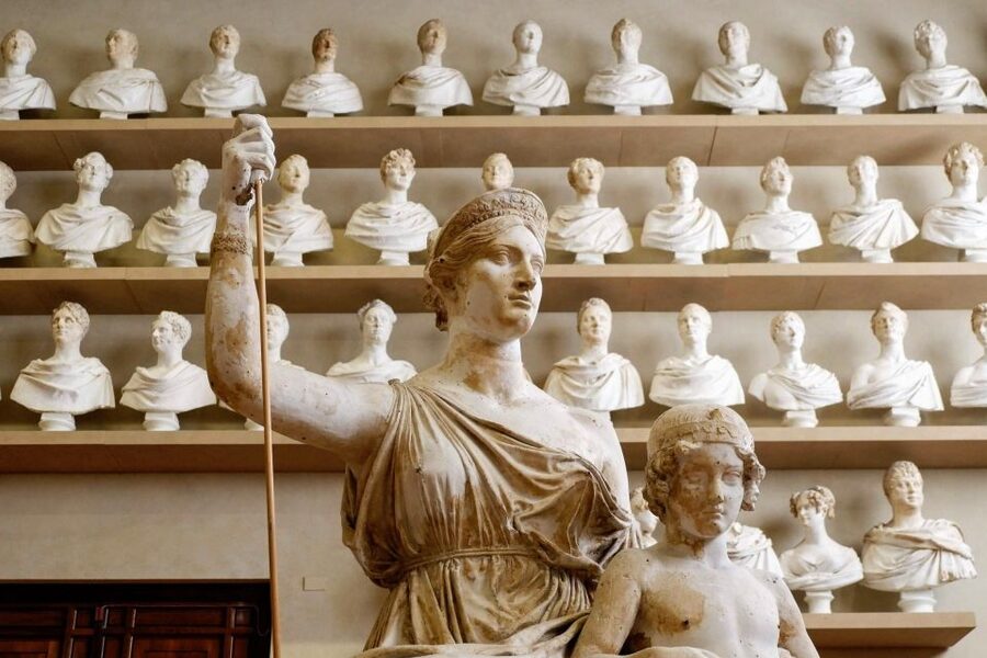 Florence: Accademia Gallery Priority Entry with Tour Options - The Medici instruments, including Stradivarius treasures