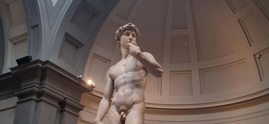 Florence: Accademia Gallery Reserved Entry & Audio Guide - Choosing the multilingual audio guide