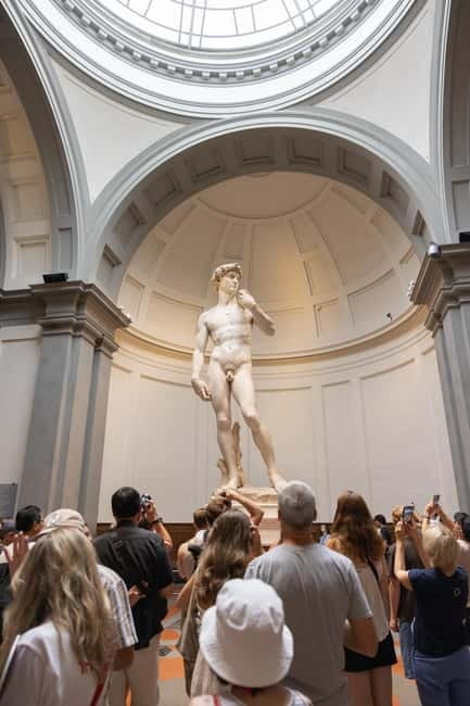 Florence: Accademia Gallery Skip-the-Line Guided Tour - Meeting the guide at Via Ricasoli 39