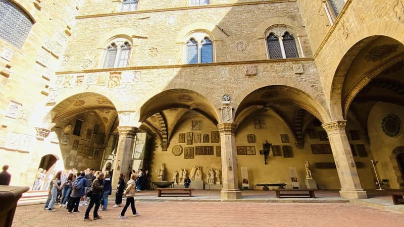 Florence: Bargello Museum Guided Tour with Entry Ticket - Meeting at the Bargello in central Florence