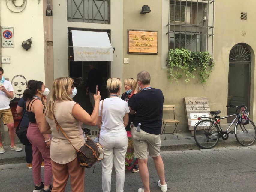 Florence: City Walking Tour and Uffizi Gallery Visit - Ponte Vecchio and Florence on foot
