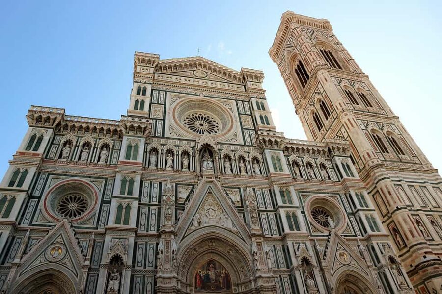 Florence: Duomo Crypt, Baptistery and Museum Entry Ticket - Meeting your host near the cathedral