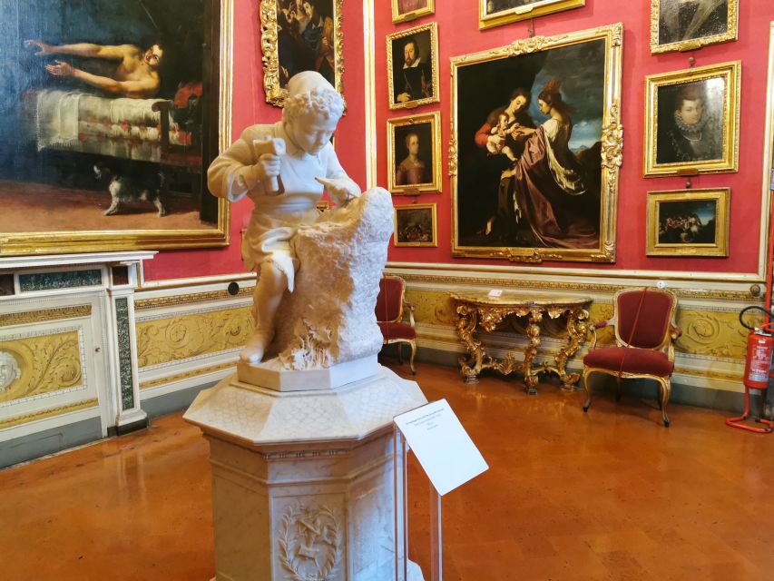 Florence: Pitti Palace, Boboli Garden, Palatine Gallery Tour - Why Pitti Palace feels different from Florence’s other museums