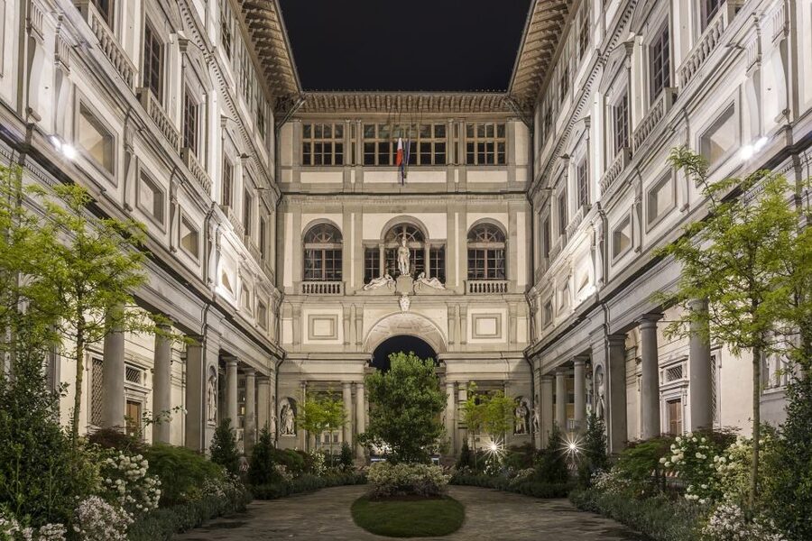 Florence: Private Uffizi Gallery Tour - Staying inside after the two-hour visit
