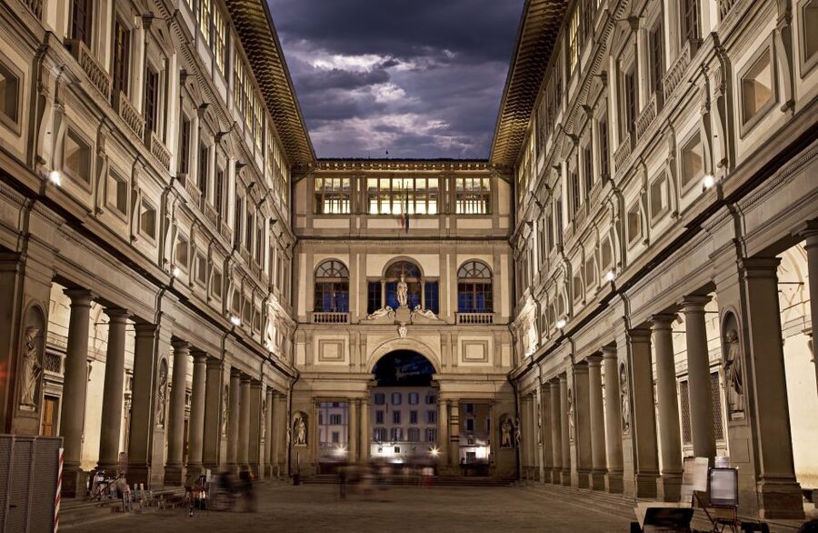 Florence: Uffizi Gallery and Accademia Gallery Guided Tour - Timing, crowds, and practical comfort