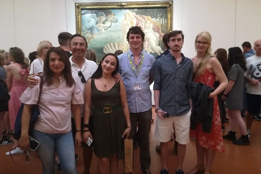 Florence: Uffizi Gallery Discovery Private Guided Tour - Meeting at the Uffizi without a wrong turn