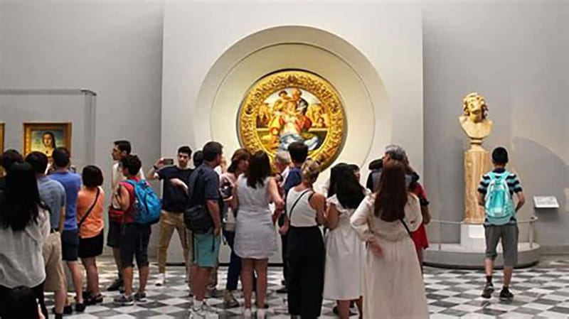 Florence: Uffizi Gallery entry ticket + audio guide - The Vasari corridors and views toward the Arno