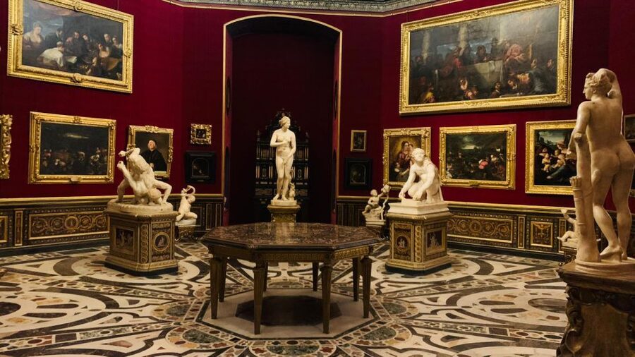 Florence: Uffizi Gallery Guided Art Tour - Ninety minutes with Florence’s greatest artists