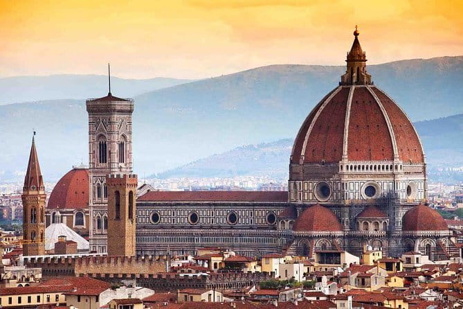 Florence Uffizi Gallery monolingual Small Group Tour - Botticelli, Michelangelo, and Leonardo in one compact route