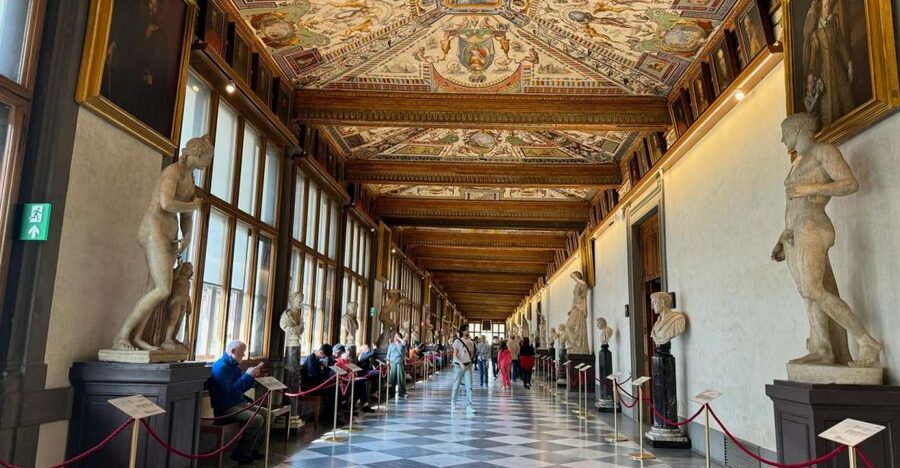 Florence: Uffizi Gallery Pre-Booked Entry & Agudio Guide APP - Giotto, Fra Angelico, and the path into Renaissance art