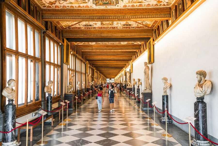 Florence: Uffizi Gallery Reserved Entry Ticket & Audioguide - Downloading the app before you arrive