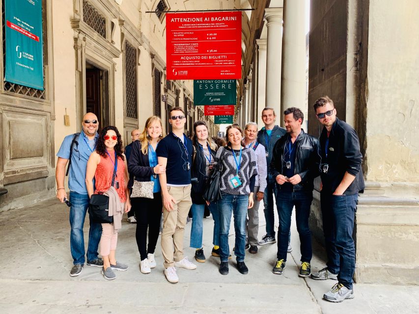 Florence: Uffizi Gallery Small-Group Guided Tour with Ticket - The first rooms and the Medici story