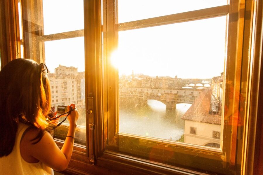 Florence: Uffizi Gallery Small Group Tour - Michelangelo, Giotto, and Da Vinci in one route