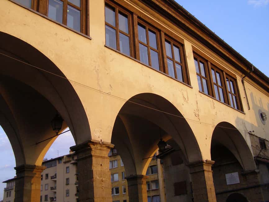 Florence: Vasari Corridor and Uffizi Gallery Exclusive Tour - Should you book the Vasari Corridor and Uffizi tour?