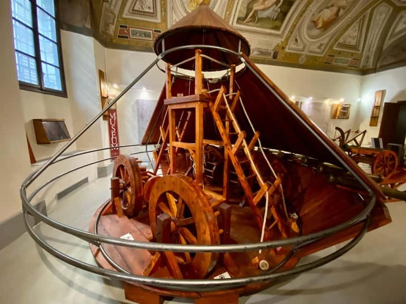 Florence: Visit the Leonardo Da Vinci Museum - First floor: Brunelleschi’s dome and Leonardo’s creative range