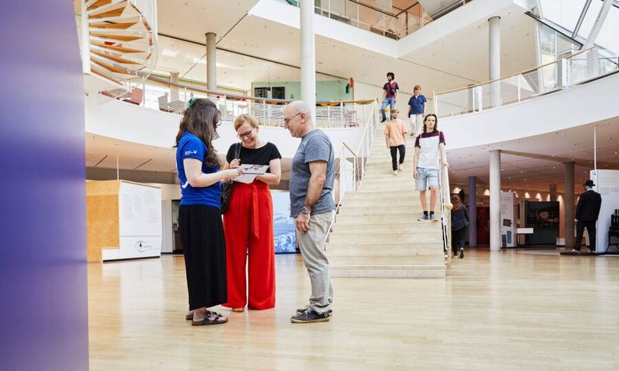 Frankfurt: Museum of Communication Exhibitions - KLIMA_X and the Question of Everyday Action