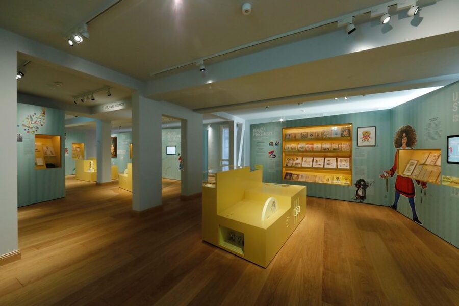 Frankfurt: Struwwelpeter Museum Entry Ticket w/Audio Guide - Playing with Mr Fix von Bickenbach and the creative stations