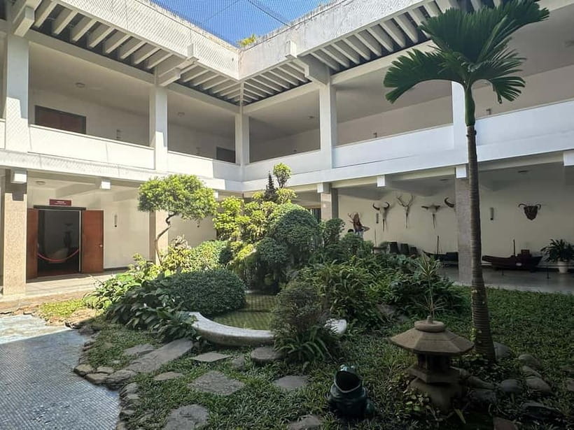 Free E-Sim War Remnants Museum & Independence Palace Tour - Starting at Independence Palace