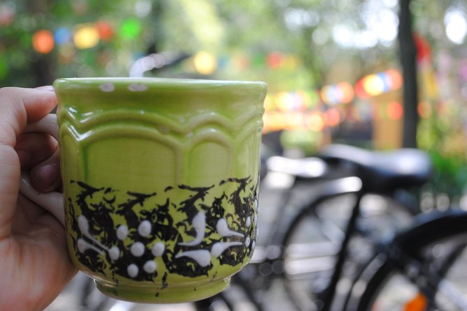 Frida Kahlo VIP [Museum Tickets Included] Bike, Markets & Churros - Coyoacán Market for tostadas and aguas frescas