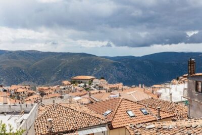 Small-Group Delphi, Museum & Arachova Day Trip