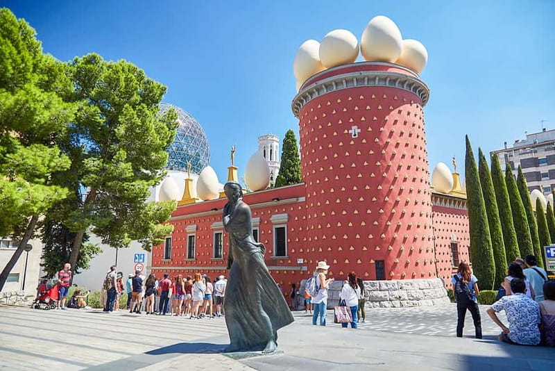 From Barcelona: Girona&Dalí Museum Day Trip with Small Group - Why this Barcelona day trip works