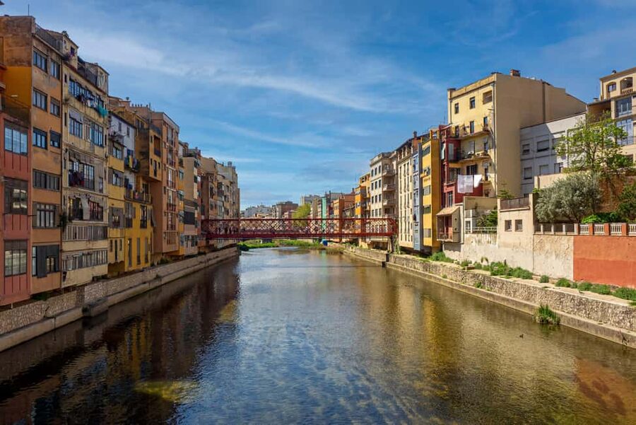 From Barcelona: Girona&Dalí Museum Day Trip with Small Group - Meeting the coach at Barcelona Nord