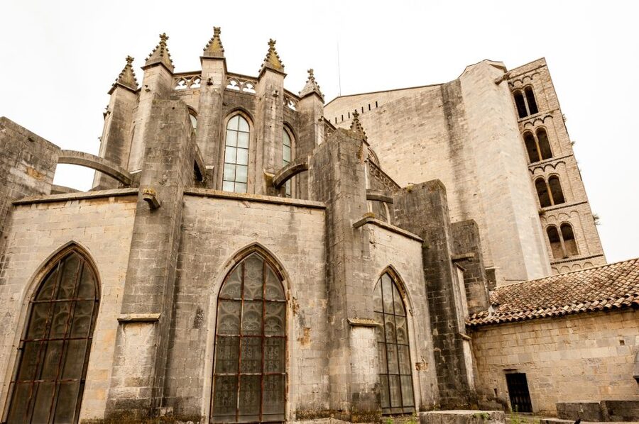 From Barcelona: Girona Guided Tour & Dalí Museum in Figueres - Should you book this Girona and Dalí tour?