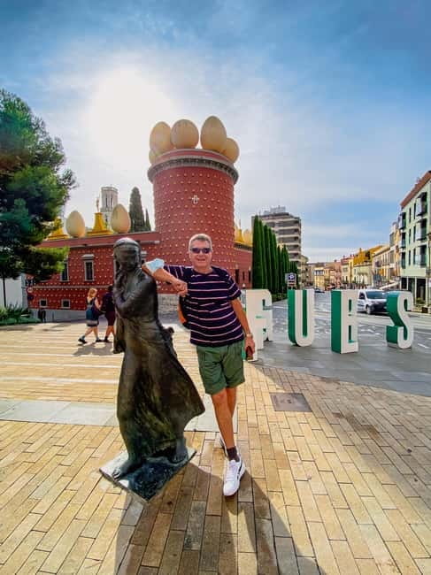 From Barcelona: Small-Group Tour Costa Brava & Dali Museum - Peratallada and its stone lanes