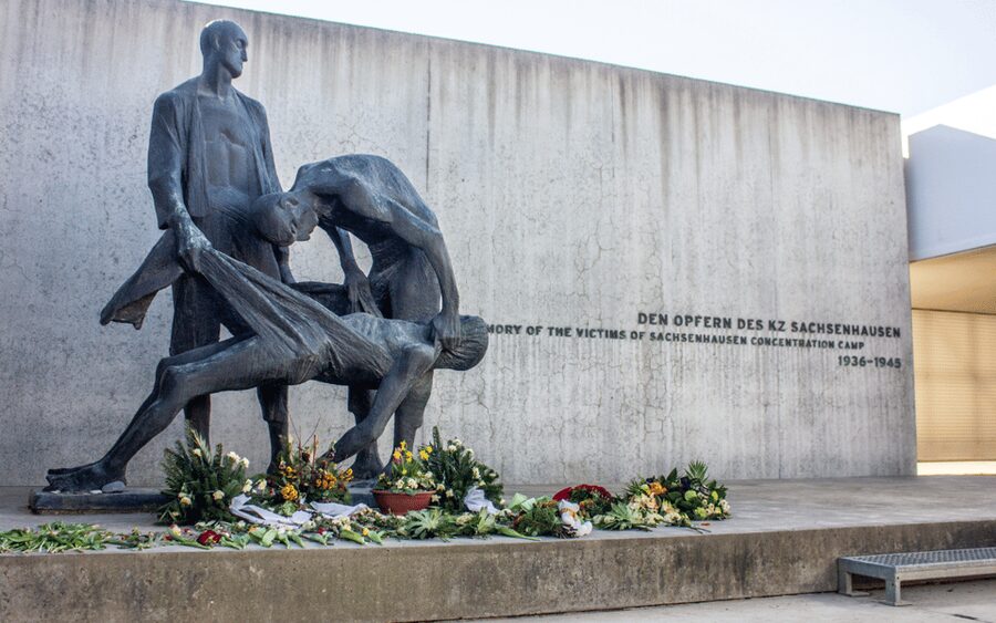 From Berlin: Sachsenhausen Concentration Camp Museum Tour - The walk from the station to Sachsenhausen