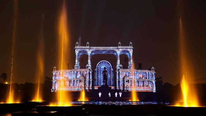 From Delhi: Akshardham Exhibition and Sahaj Anand Water Show - Who will enjoy this experience most