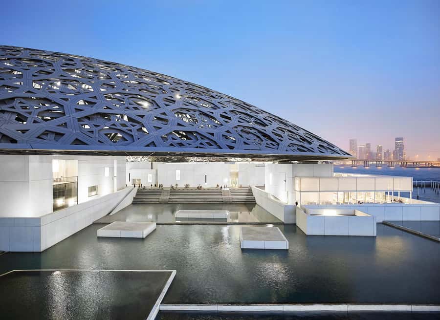 From Dubai: Abu Dhabi City Tour With Louvre Museum - Who should book this tour
