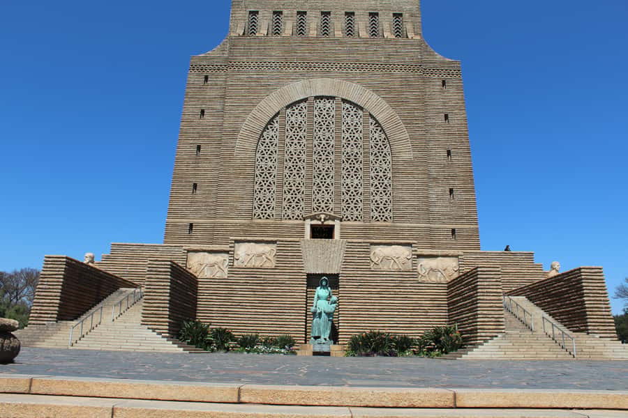 From Johannesburg: Pretoria, Soweto & Apartheid Museum Tour - Key points to know before you book