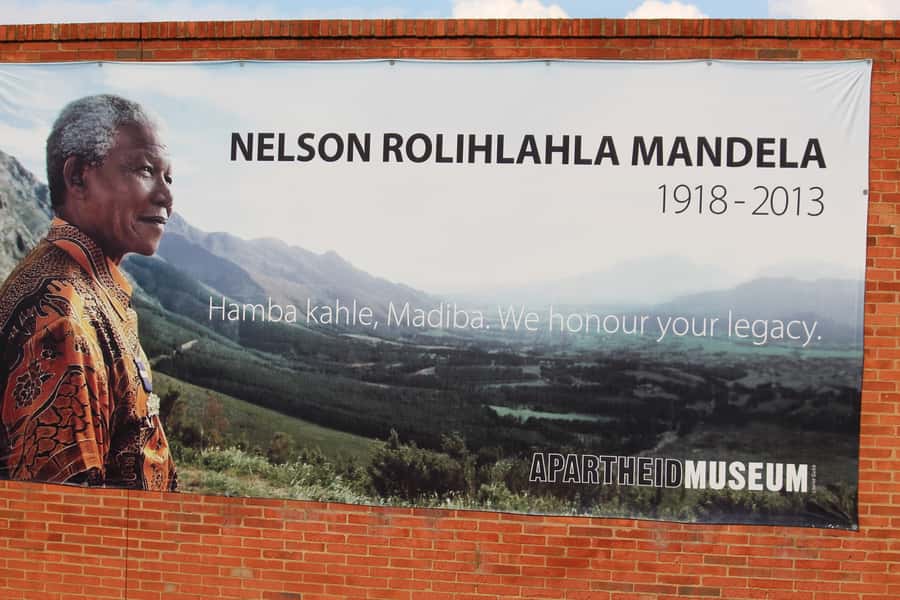 From Johannesburg: Pretoria, Soweto & Apartheid Museum Tour - Kruger Museum and central Pretoria