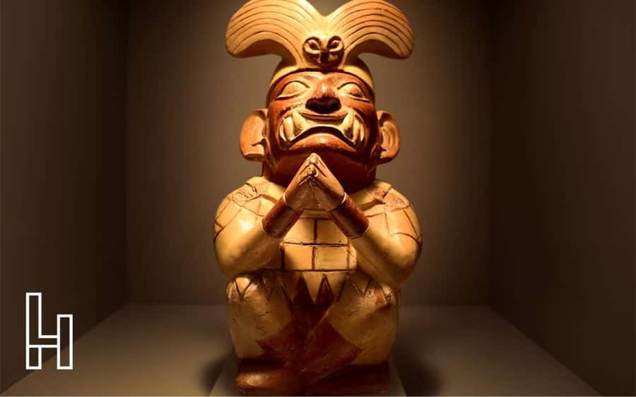From Lima: Pachacamac Inka Pyramids & The Larco Museum Tour - What makes Pachacamac different from Lima’s museums?