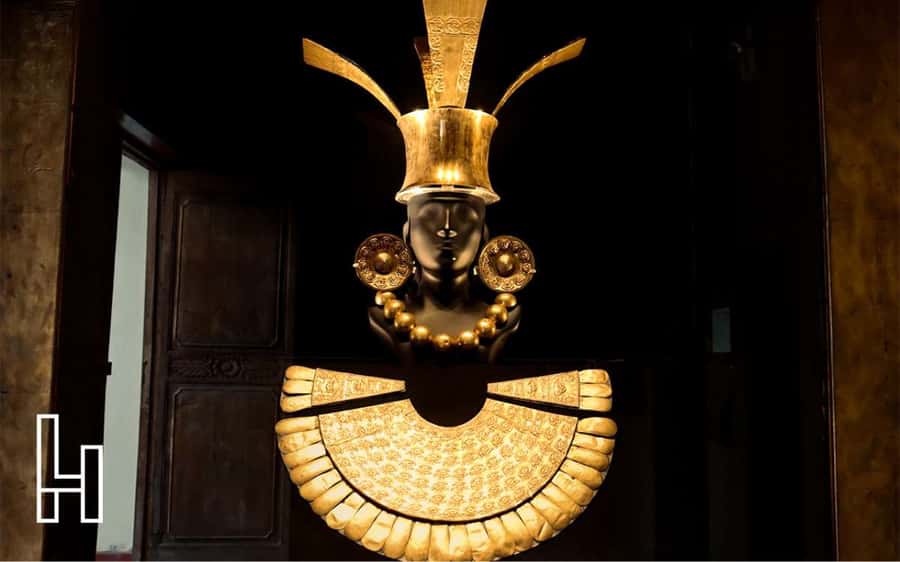 From Lima: Pachacamac Inka Pyramids & The Larco Museum Tour - The Larco Museum in an 18th-century mansion