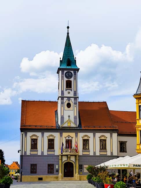 From Zagreb:Discover North Croatia, Museums, Castle and City - Trakošćan Castle and its two-hour visit