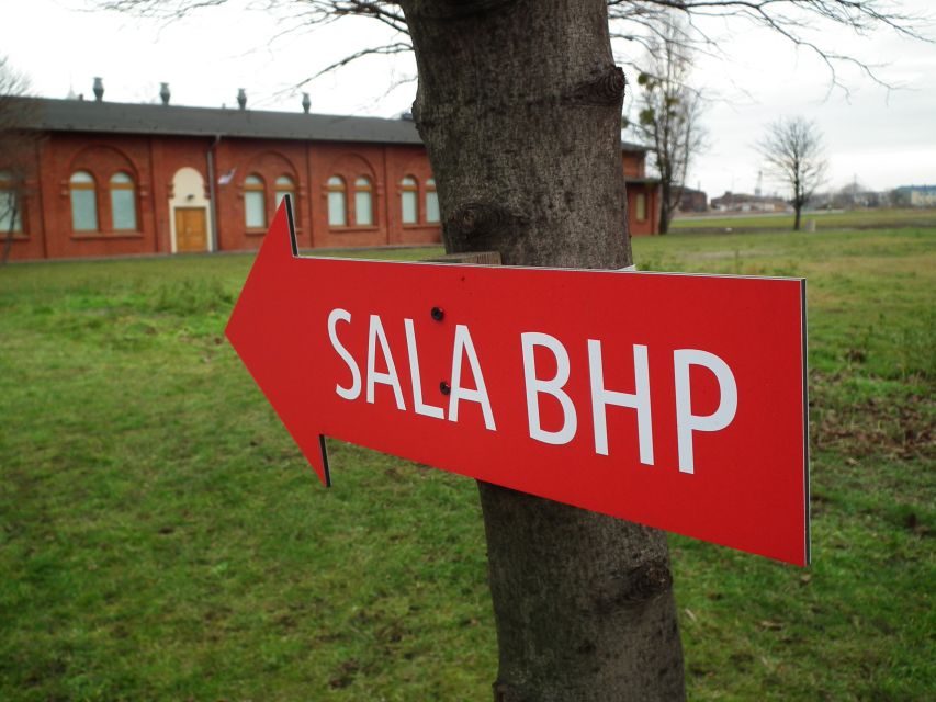 Gdansk: Private Communism Tour with Solidarity Center Museum - What the private format adds