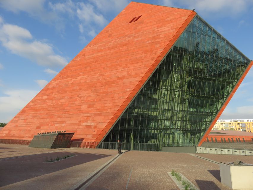 Gdansk Private WWII Tour with Museum of the Second World War - Key points at a glance