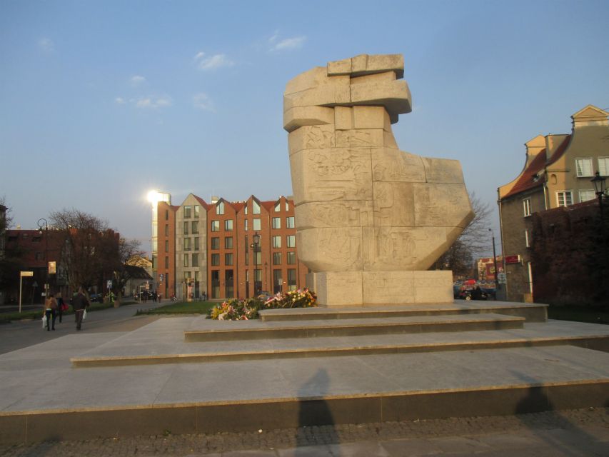 Gdansk Private WWII Tour with Museum of the Second World War - Should you book this Gdansk WWII tour?