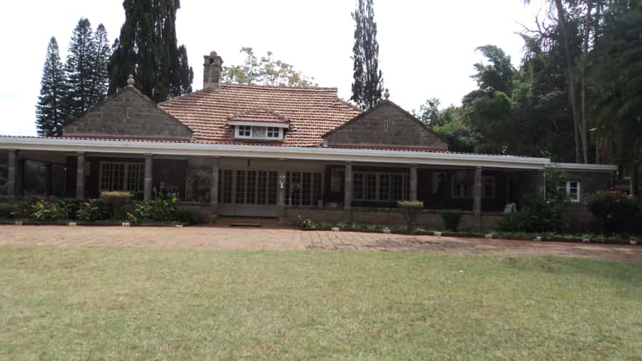 Giraffe Center and Karen Blixen Museum Tour from Nairobi - The drive from Nairobi to Karen