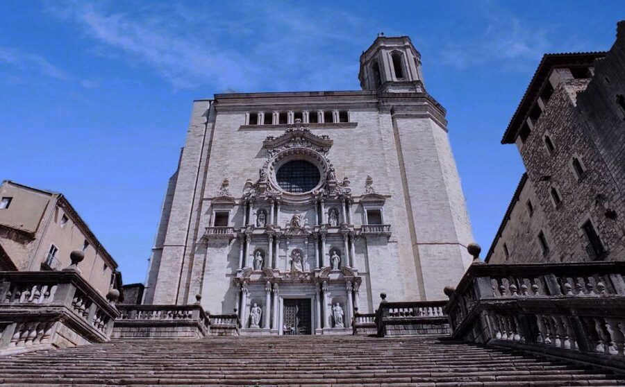 Girona: Cathedral of Girona + Art Museum + St. Felix Church - Starting at the Girona Art Museum