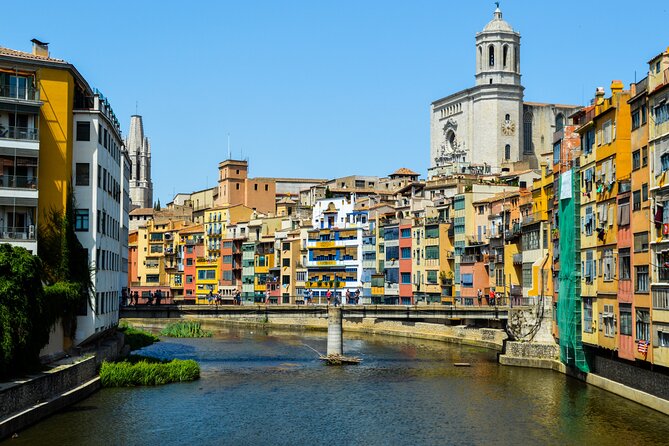 Girona, Figueres, Dalí Museum and Cadaqués Tour from Barcelona - Cadaqués: white houses, sea views, and the day’s prettiest setting