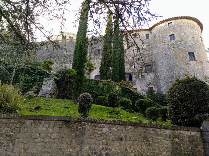 Girona: Jewish Heritage Guided City Tour and Museum Visit - Meeting at Plaça de Sant Feliu