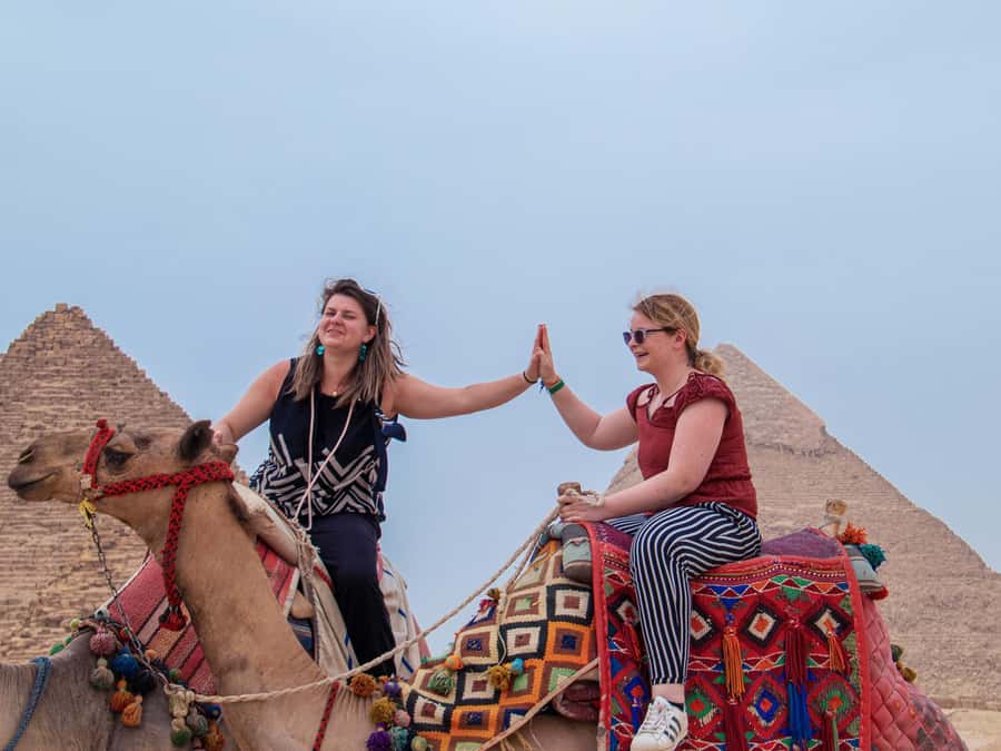 Giza: Female Guided Pyramids and Egyptian Museum Tour - Key points to know before booking