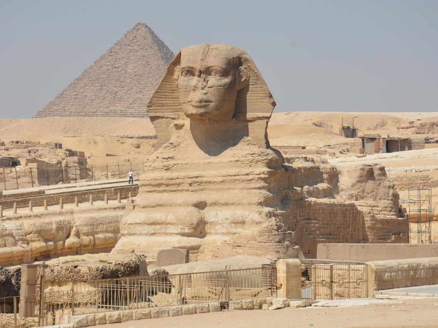 Giza: Female Guided Pyramids and Egyptian Museum Tour - What the guide adds