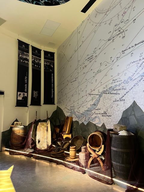 Guided Tour of the Factory + Anchovy Museum - Hearing Santoña’s fish auction